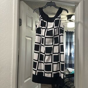 97% polyester 3%spandex Machine Washable